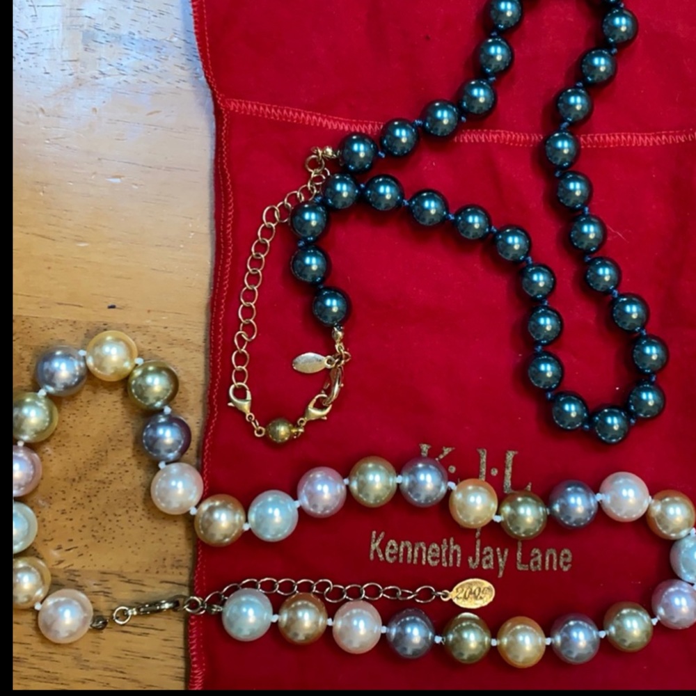 Kenneth Jay Lane Fashion Pearls - Multi